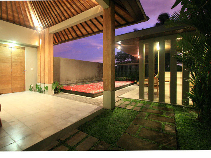 Villa Kayu Lama Убуд Экстерьер фото